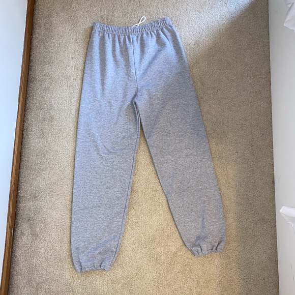 Gildan Sweatpants - Picture 3 of 7